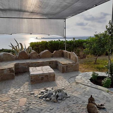 Charly Point Villa Метони Екстериор снимка