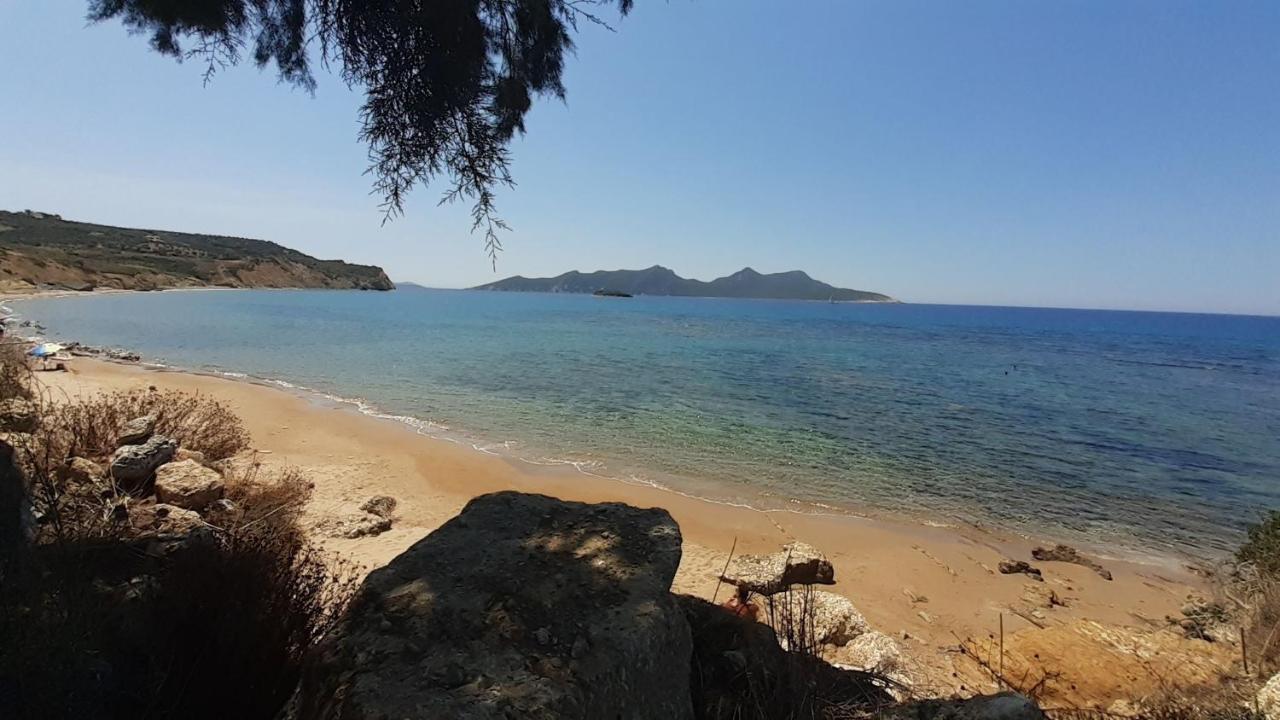 Charly Point Villa Метони Екстериор снимка