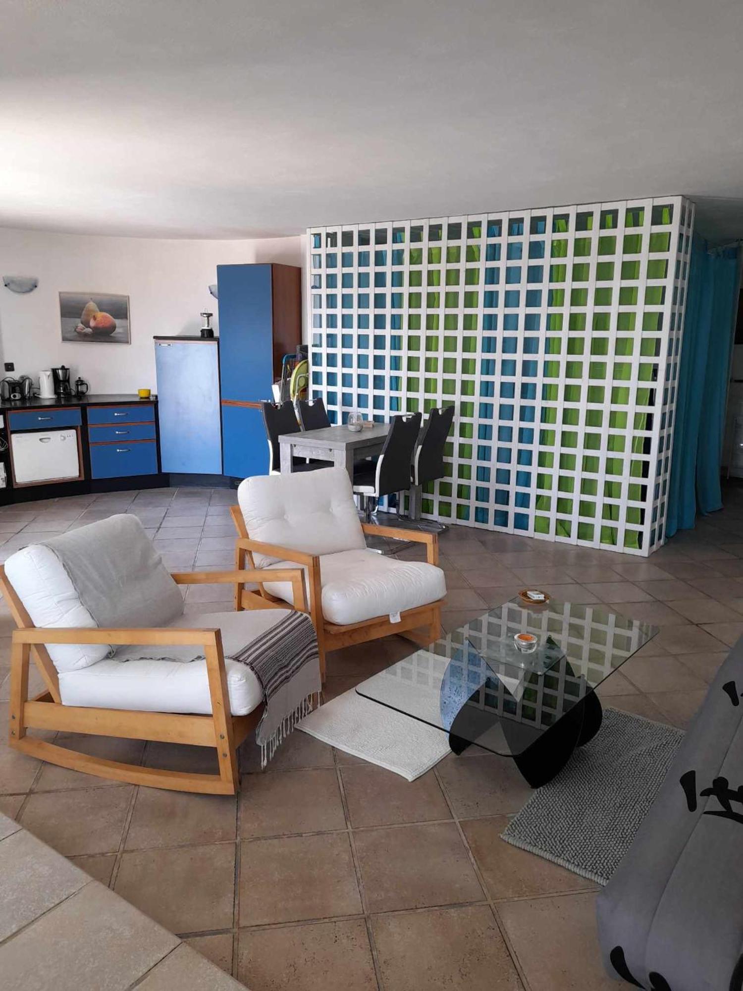 Charly Point Villa Метони Екстериор снимка